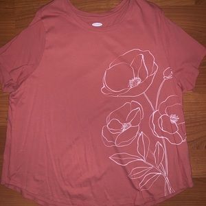 super cute floral detail tee